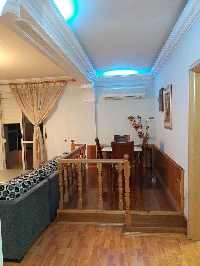 Apartament Egzoni City Center Leilighet Berat Eksteriør bilde