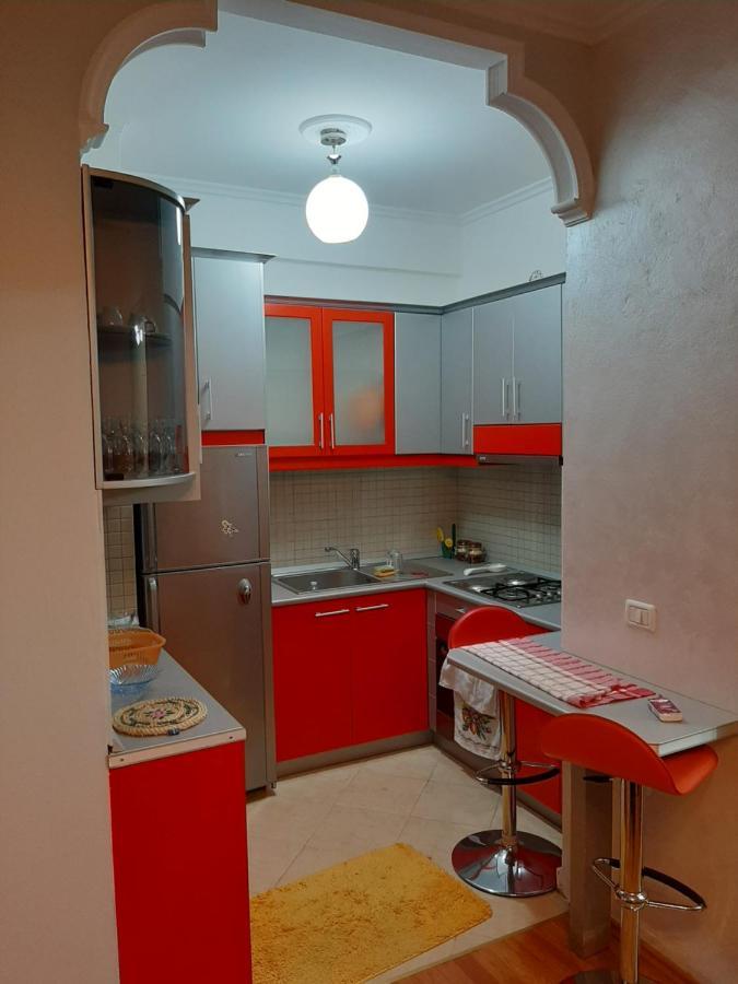 Apartament Egzoni City Center Leilighet Berat Eksteriør bilde